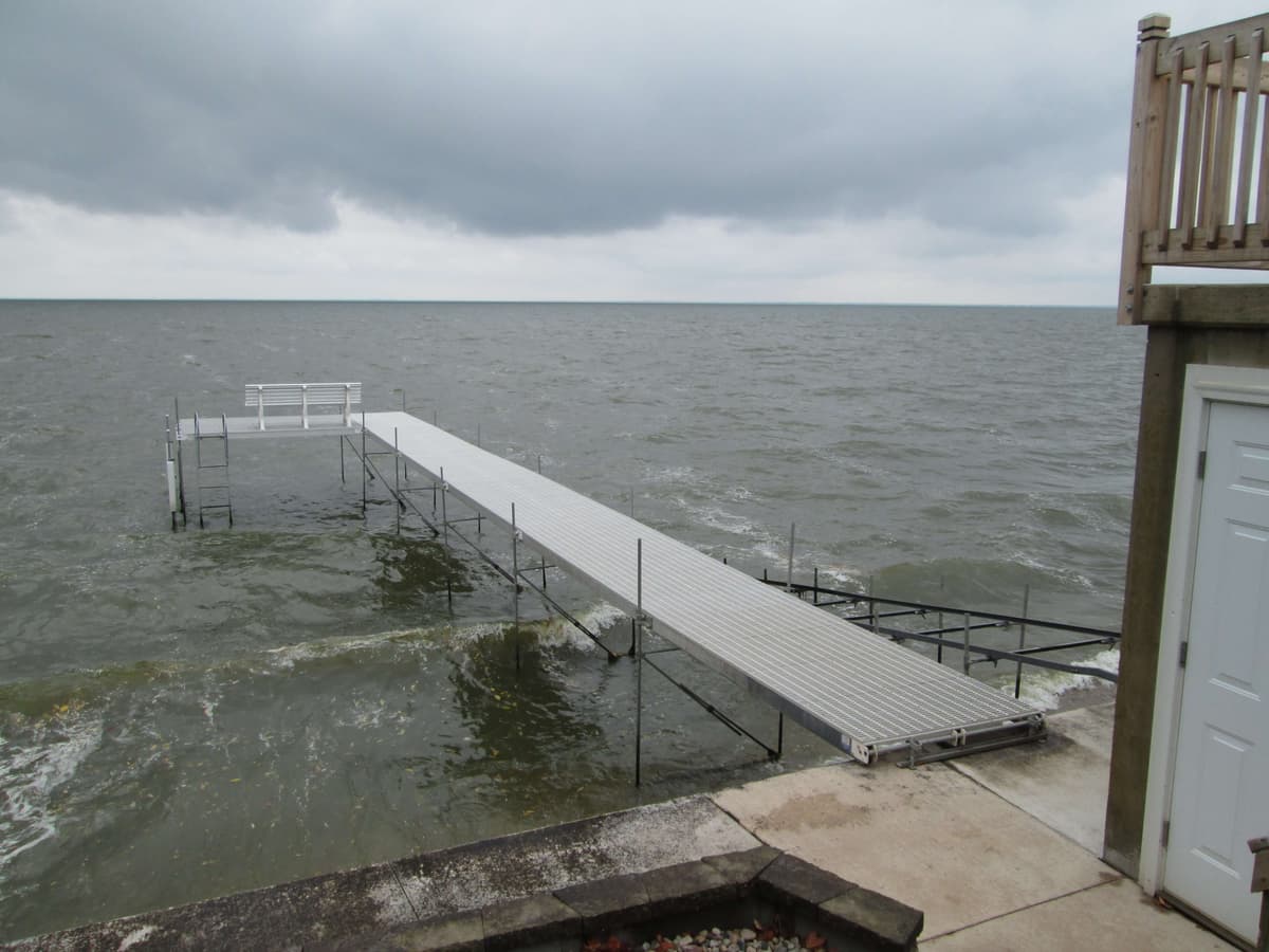 Olsen dock installation completed by Piers 2U